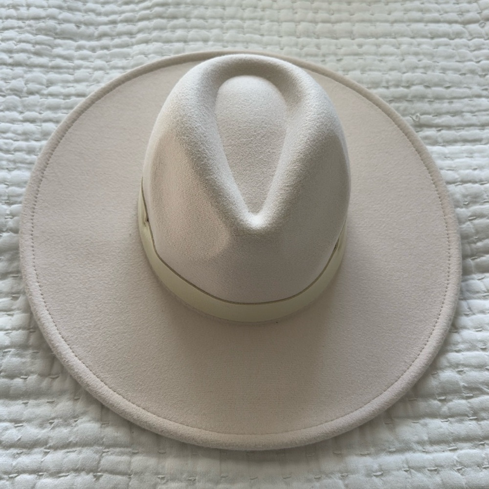 Treasure and Bond wide brim hat